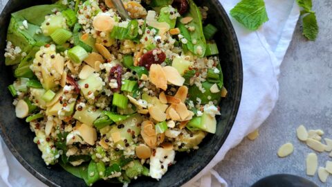 Salade de quinoa, avocat et feta